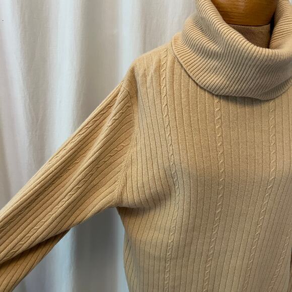 Vintage Scottish Cashmere camel beige turtleneck ribbed knit luxury pullover - Picture 5 of 11